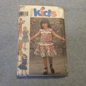 Style 2607 Kids Dress Top Skirt Pattern Sz 3-8 Vintage 90s Girls Sewing Uncut